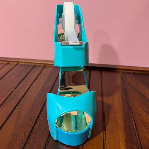 Scotch Tape Dispenser/Pop Up Post-it Holder - Picture 2 of 8